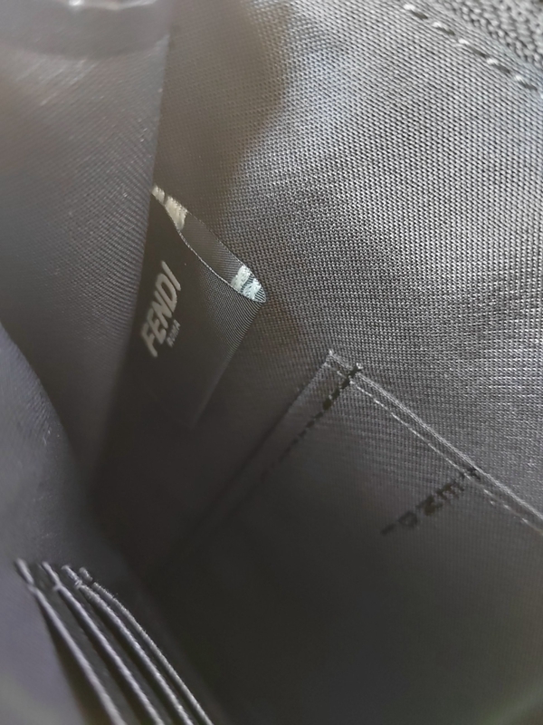 超激安ブランド財布偽物全体デザイン